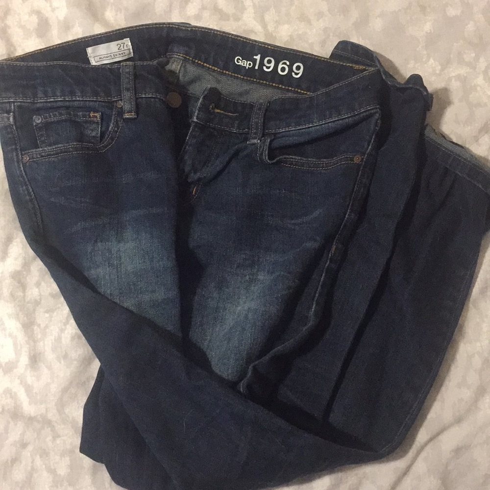 Gap ankle length jeans